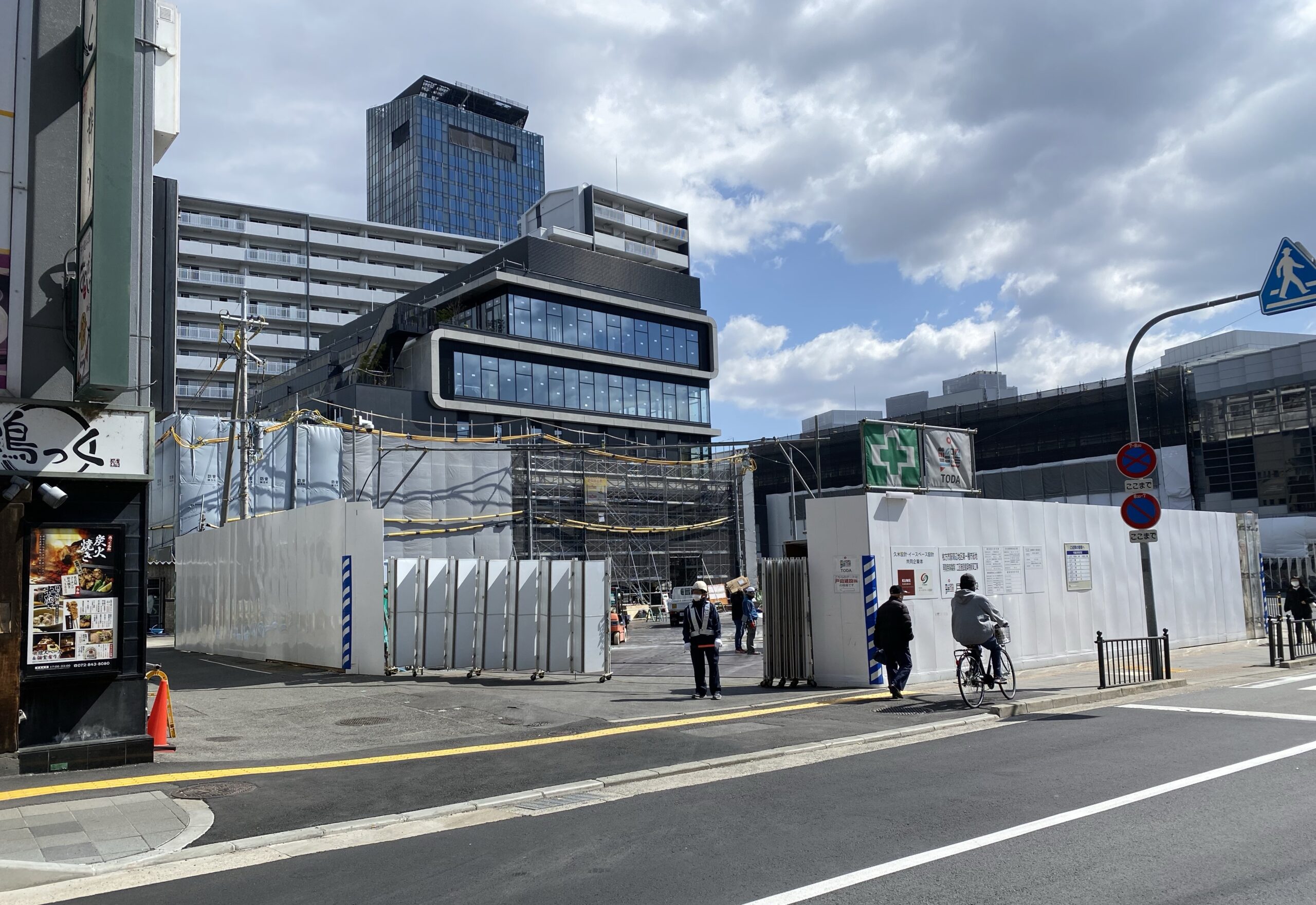 枚方市駅前にできる可愛らしい商業ビル！枚方市駅周辺地区第一種