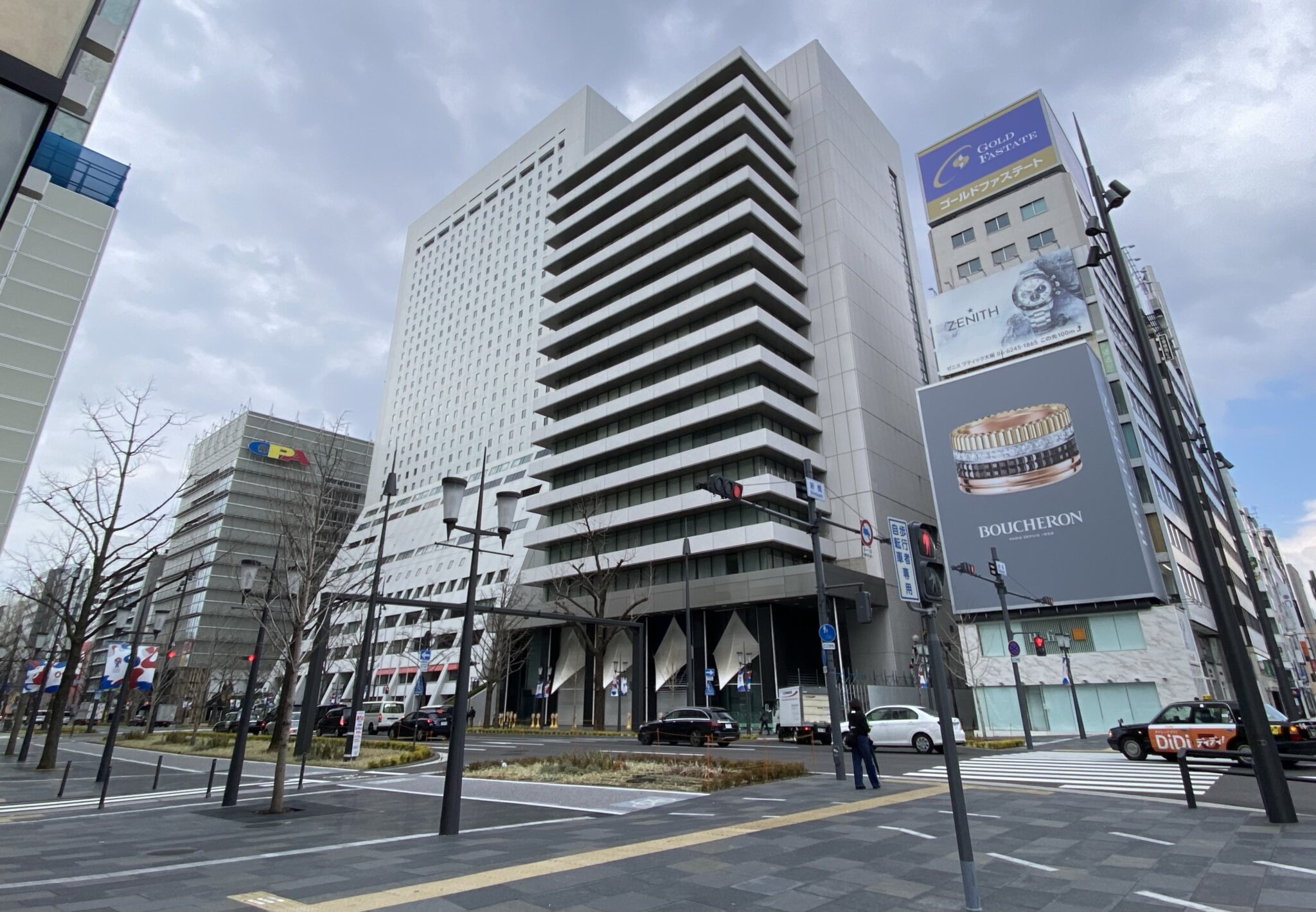 建物解体工事始まる！心斎橋ビル（旧関西アーバン銀行本社ビル）建替工事 25年3月 大阪の近未来（大阪 関西の再開発巡り）